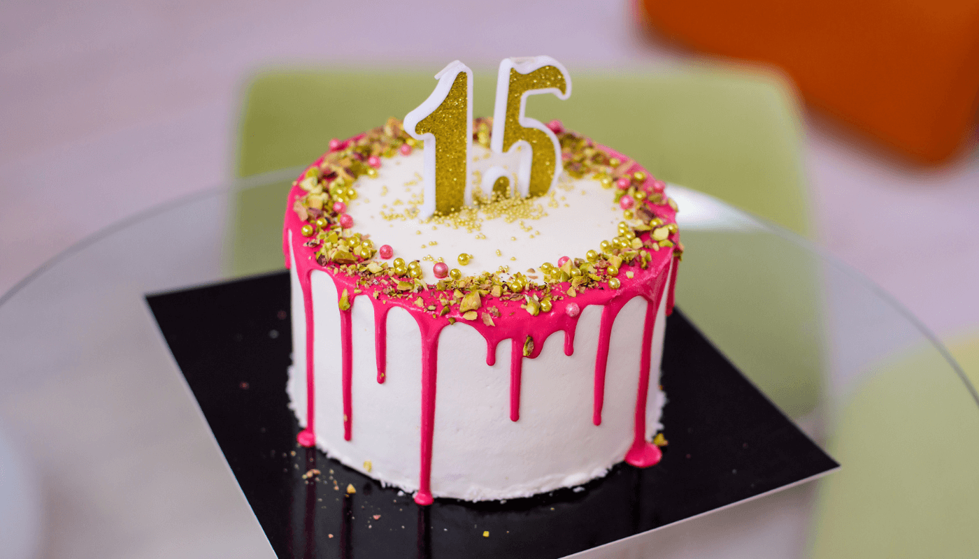 banh sinh nhat 15 tuoi 6