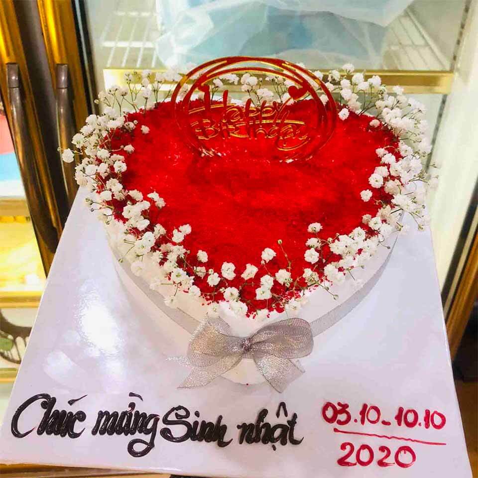 banh sinh nhat cute hinh trai tim 5